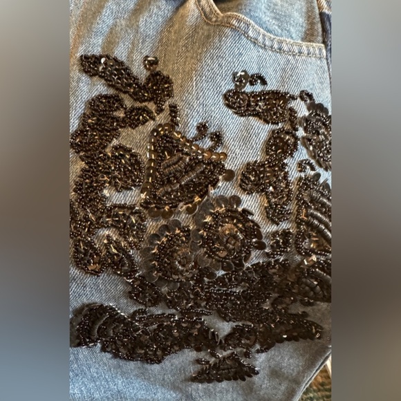 Le Superbe Straight Leg Blue Jeans with black embellishments. Size 26. NWOT - Picture 4 of 7